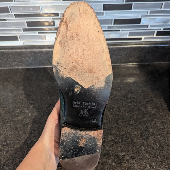 Size 10 dark green and gold leather John Fluvog dress shoes - Picture 7 of 8